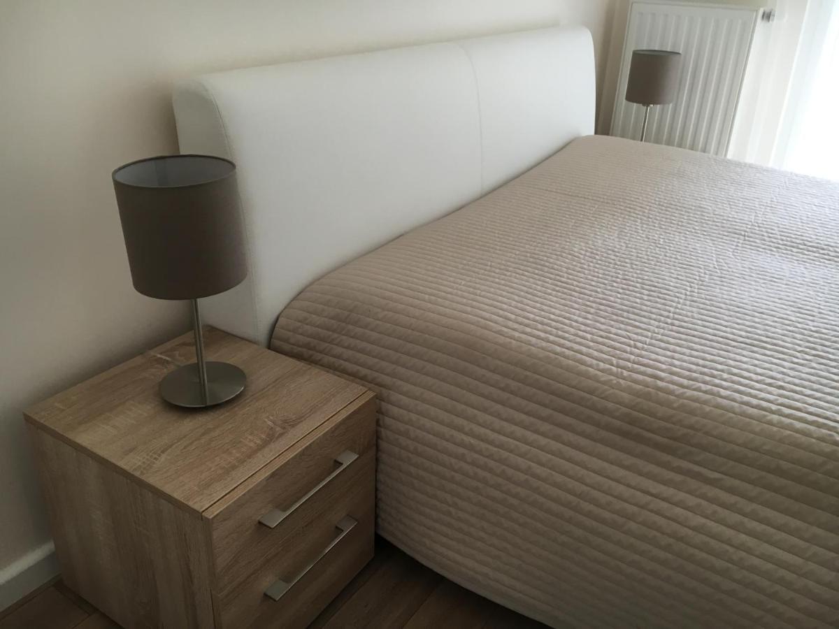 Aqua Apartman Superior Velence Kültér fotó
